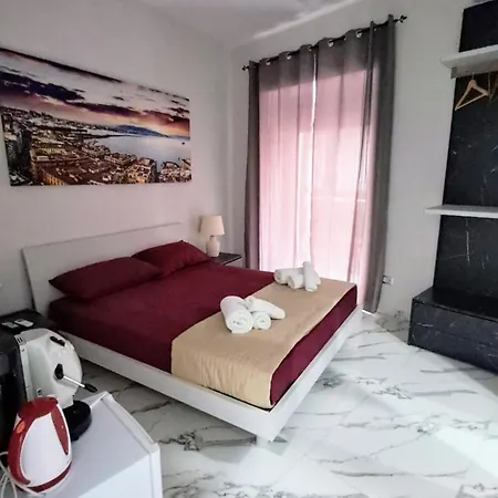 La Finestra Sul Borgo Nápoly