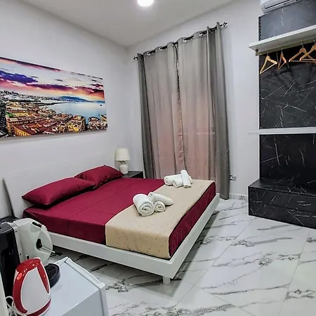 La Finestra Sul Borgo 3* Nápoly